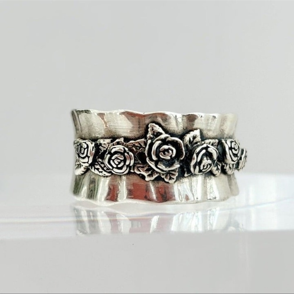 Vintage Sterling Silver Regina Lane Repousse Rose Wide Band Ring